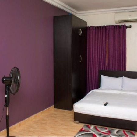 Esporta Suites Yaba Lagos Esterno foto