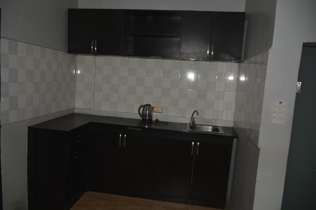Esporta Suites Yaba Lagos Esterno foto