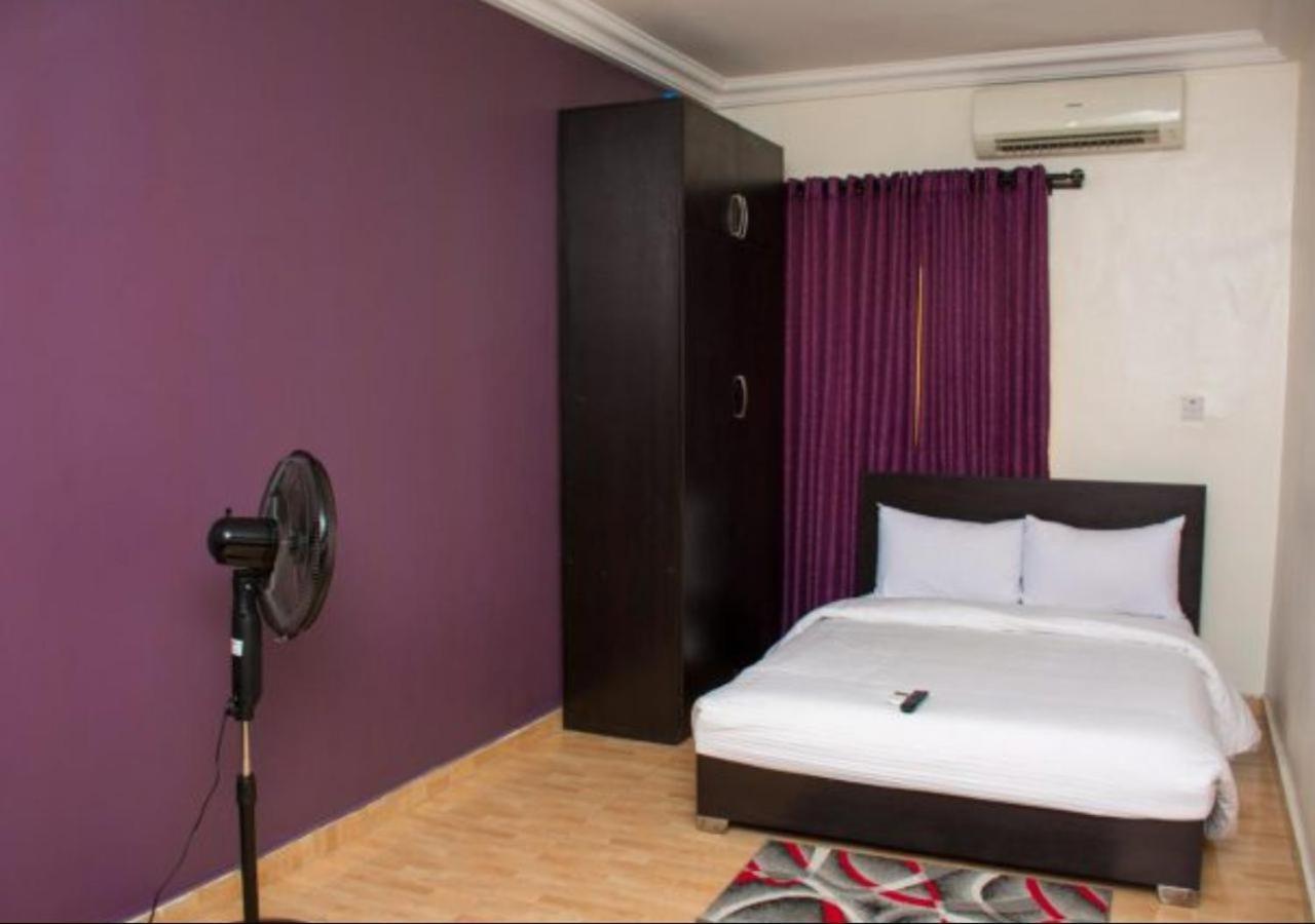 Esporta Suites Yaba Lagos Esterno foto
